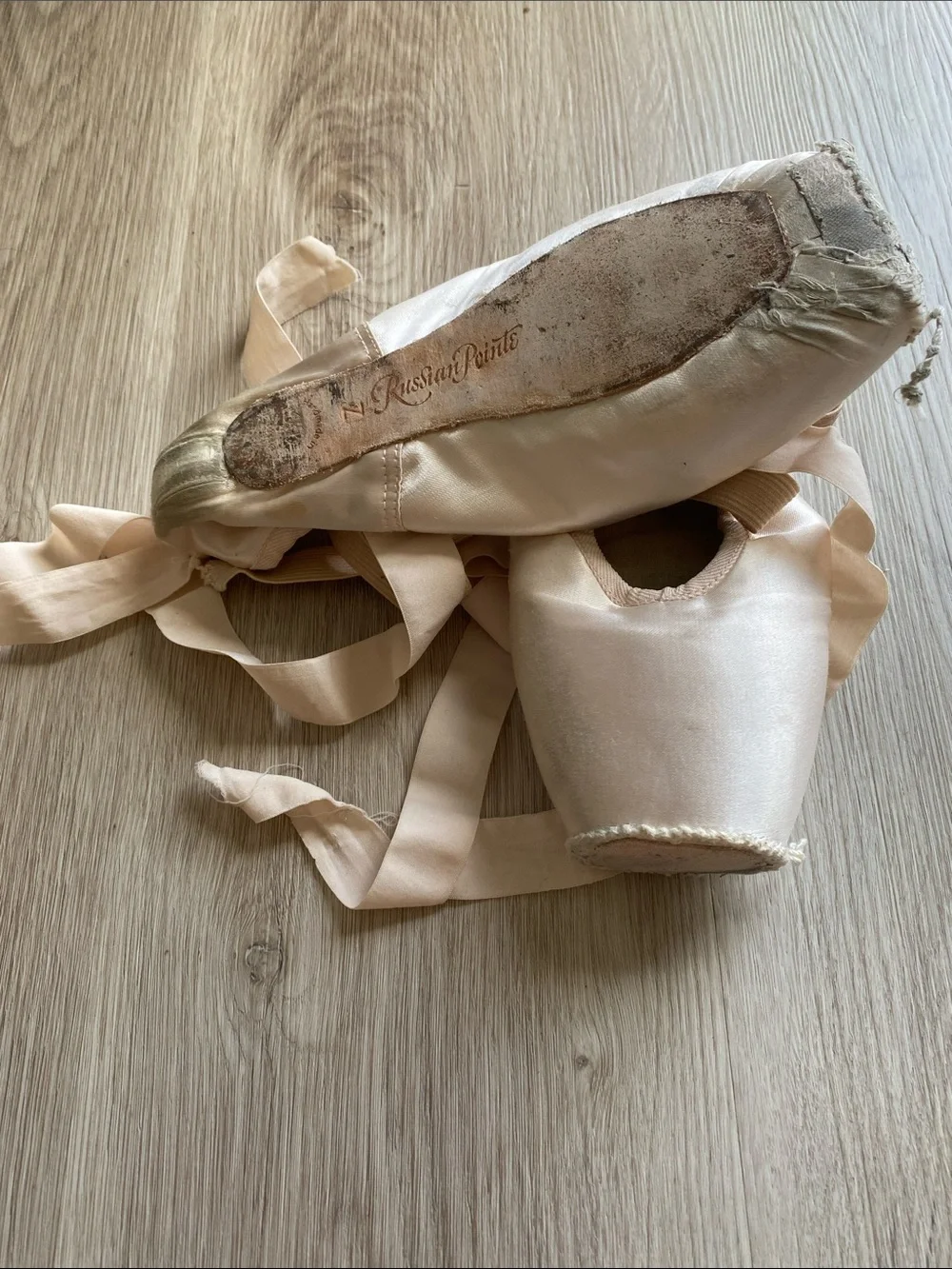 Russian Pointe Professional Ballet Pointe Shoes - Blush - Picture 1 of 3